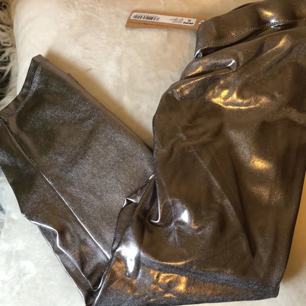 NWT Skims metallic swim pant size XXS - Picture 6 of 15